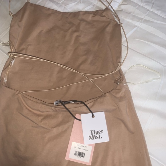 Tan BodyCon Dress - Picture 7 of 8